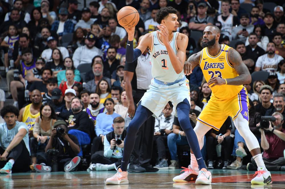 的相对沉默 的相对沉默