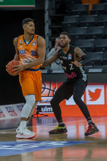 防守端的精 防守端的精